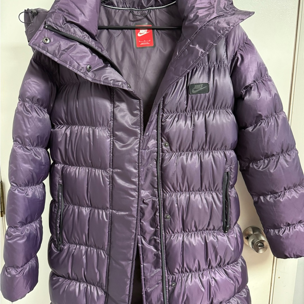 Nike Women's long Purple Puffer Coat, Medium